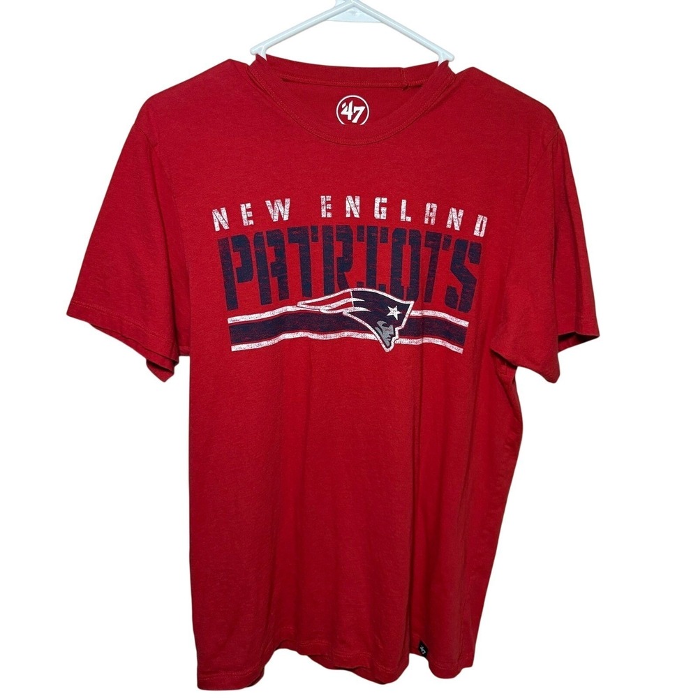 NWOT '47 Brand New England Patriots Red Short Sleeve T-Shirt NFL Mens Size Small